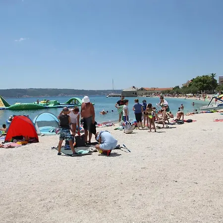 Antonio, On The Seafront With Garden Apartment Kastela